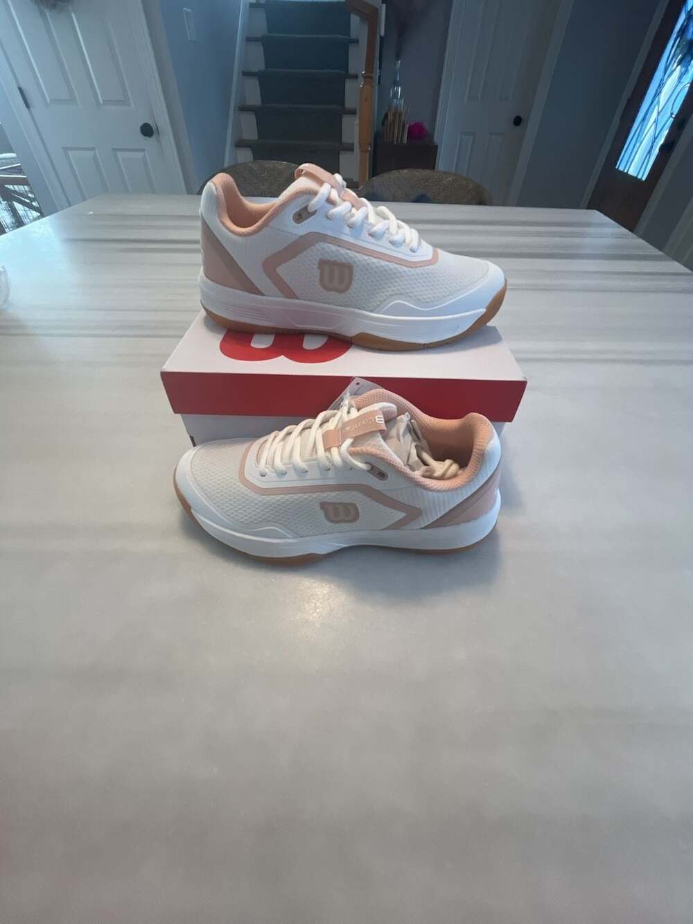 Wilson CourtGlide Tennis Shoes White Cameo Rose Gum Womens 7.5